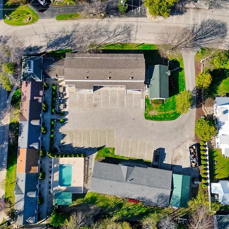 Spruce & Shore Motel Fish Creek Exterior foto